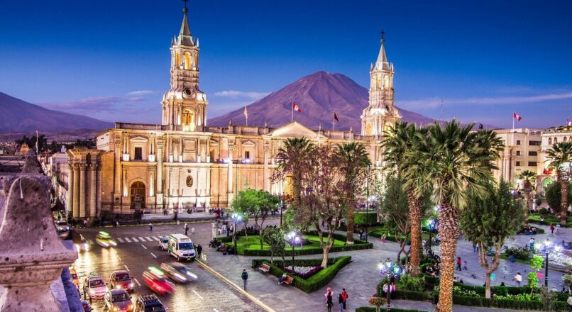¿Buscas economía? Prueba estos itinerarios en Arequipa.
