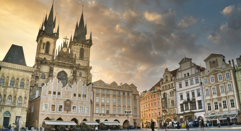 Conoce la belleza de Praga sin gastar una fortuna