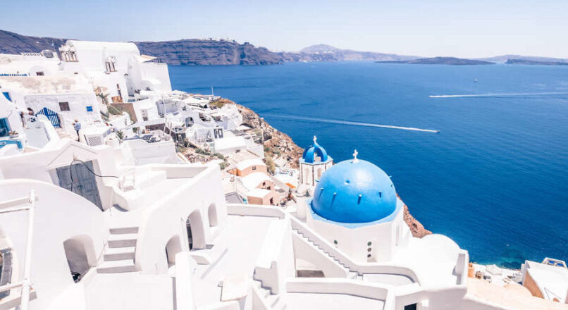 Descubre los encantos de Grecia en un viaje económico