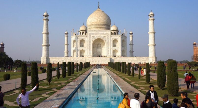 Misterios y encantos en India: it