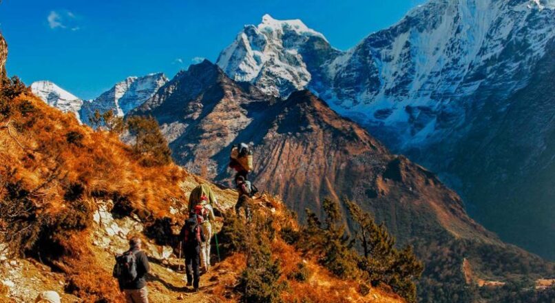 Trekking en Nepal: aventuras económicas en los Himalayas