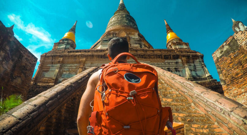 Aventuras económicas en los templos de Tailandia