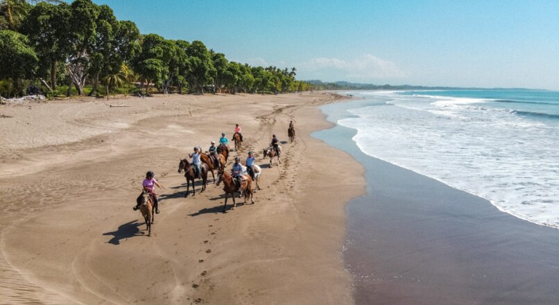 De la selva al mar: itinerario económico por Costa Rica
