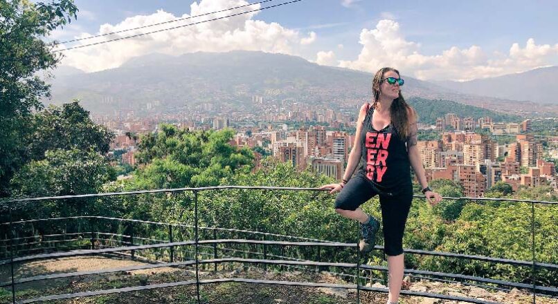 Descubre los encantos de Medellín en un viaje económico