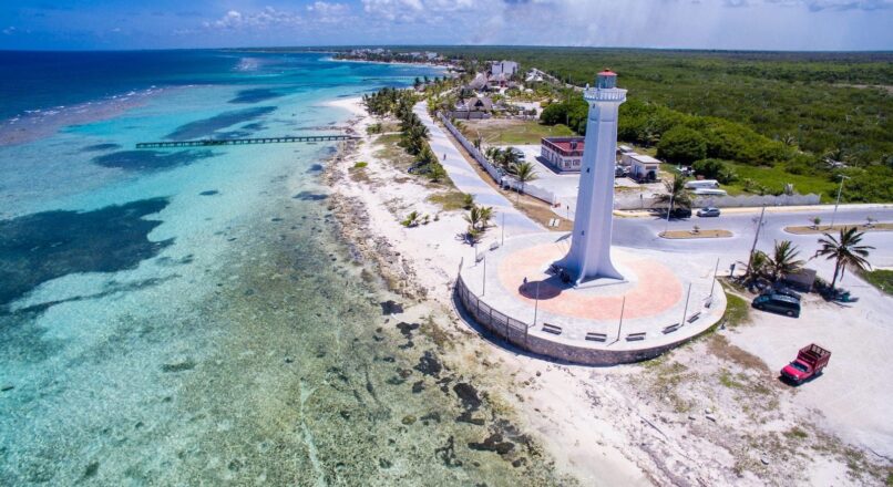 Aventuras económicas en las playas vírgenes de Mahahual