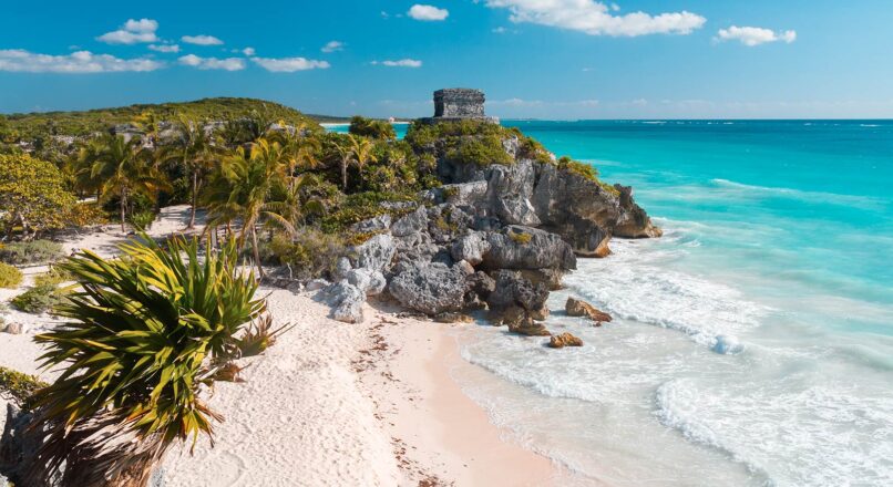 Sumérgete en la cultura y playa de Tulum, México